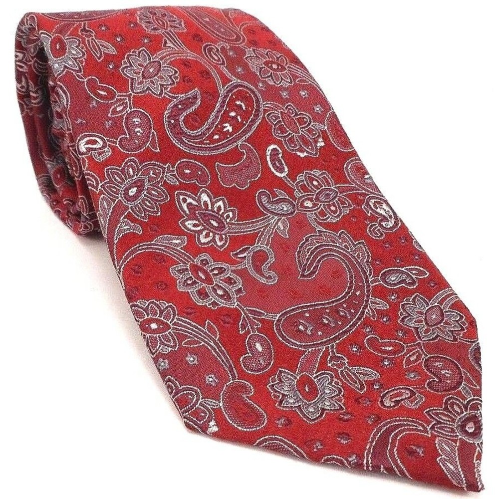 Geoffrey Beene Classic Red Paisley 100% Silk Men's Tie